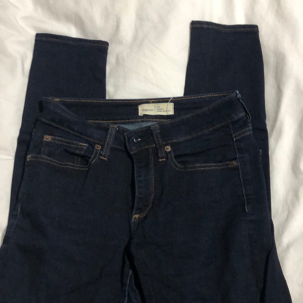 Gap Curvy True Skinny jeans